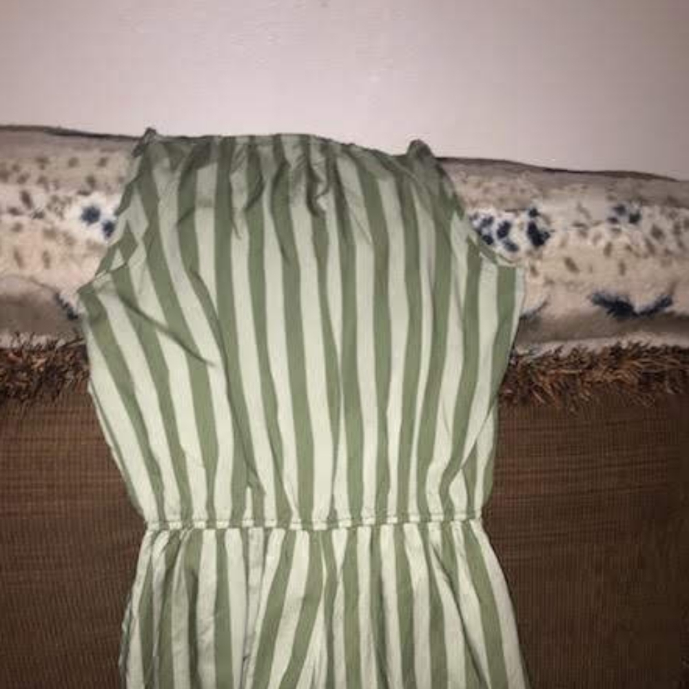 Romper - Picture 3 of 3